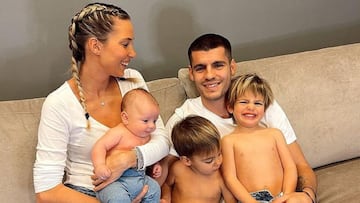 Imagen de Alice Campello, &Aacute;lvaro Morata, y sus hijos.