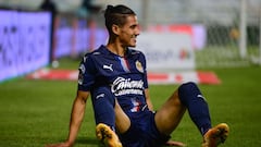 Uriel Antuna da negativo en prueba de COVID que le hizo Chivas