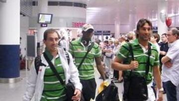 <b>DÍA AJETREADO. </b>La expedición partió en bus desde La Albericia a las 8:45 con Cúper y Toño a la cabeza y llegó a Burgblick a las 17:00. El equipo entrenó por la tarde. Hoy, partido y viaje a Westendorf (Austria), donde estará hasta el sábado 23.