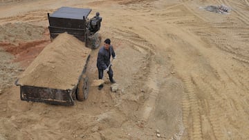 The Bayan Obo mine, located in Inner Mongolia, is believed to hold vast reserves of thorium, a promising alternative to fossil fuels.