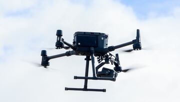 Un dron sobrevuela durante la inauguración de las III Jornadas sobre Mujer, Igualdad y Seguridad, en el Centro Tecnológico de Seguridad en El Pardo, a 6 de marzo de 2023, en Madrid, (España). El Ministerio del Interior organiza de nuevo estas jornadas con motivo de la celebración del Día Internacional de la mujer, el próximo 8 de marzo. Durante el acto, Policía Nacional y Guardia Civil llevan a cabo una exhibición de medios a la que asisten estudiantes de la Comunidad de Madrid. El eje central de la jornada de hoy es una mesa redonda en la que se abordan las medidas para la igualdad implementadas y los retos de futuro en las Fuerzas y Cuerpos de Seguridad.
06 MARZO 2023;MADRID;III JORNADAS SOBRE MUJER;IGUALDAD Y SEGURIDAD
Ricardo Rubio / Europa Press
06/03/2023