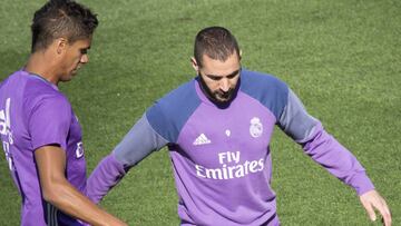 Varane y Benzema.