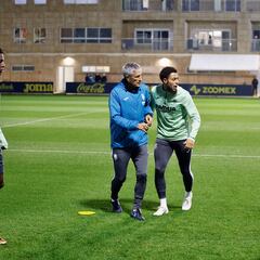 Setién sigue viendo mejoras en su equipo