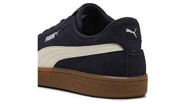 Chollo del día: estas Puma Smash negras con piel de gamuza cuestan menos de 27 euros 