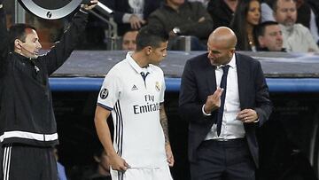 14/09/16 PARTIDO UEFA CHAMPIONS LEAGUE REAL MADRID - SPORTING DE PORTUGAL
ZIDANE JAMES RODRIGUEZ