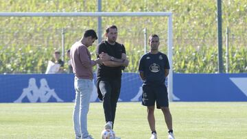 Carlos Rosende, Juan Giménez y Borja Jiménez en un entrenamiento del Deportivo.