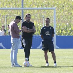 Al Deportivo le quedan 10 días para cerrar tres operaciones