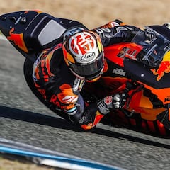 Impresionante primero de Pedrosa en el arranque de Jerez