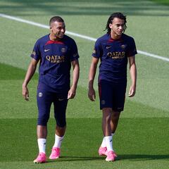 Reencuentro frustrado entre los hermanos Mbappé