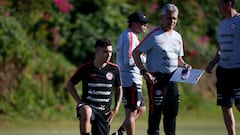 Ex seleccionado chileno sorprende y cambia de equipo en Europa