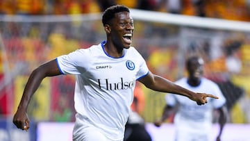 Potencia, regate y gol: Jonathan David, la perla canadiense por la que se pelear¨¢ medio mundo