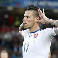 La Juventus tantea a Hamsik como el sustituto de Pogba