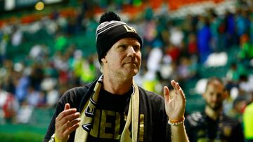 LAFC bromea con legado de LeBron James en Lakers tras visita de Will Ferrell