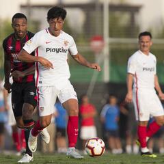 Oficial: el Tenerife ficha al medio del Sevilla Borja Lasso