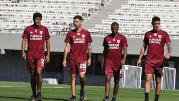 Gallardo ultima detalles para el debut copero