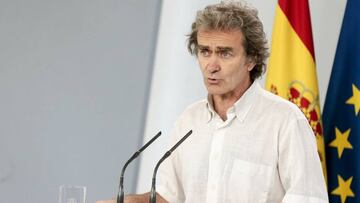 Fernando Simón atiende a la prensa.