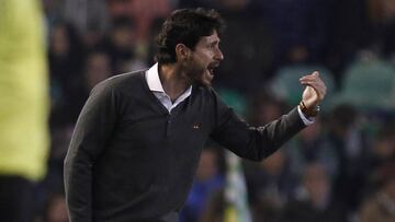 Víctor: "¿Mi destitución? Nosotros pensamos en el Eibar"