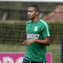 Macnelly quiere jugar en Millonarios y a Gamero le gusta