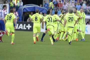 Los jugadores celebran el título de Liga.