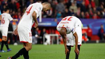Soccer Football - Champions League Quarter Final First Leg - Sevilla vs Bayern Munich - Ramon Sanchez Pizjuan, Seville, Spain - April 3, 2018 Sevilla's Steven N'Zonzi reacts REUTERS/Sergio Perez