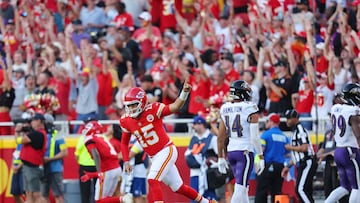The Kansas City Chiefs won their second straight game with their blowout over the Baltimore Ravens who saw their QB Lamar Jackson go down with an injury.