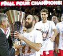 Spanoulis hace historia con su tercer MVP e iguala a Kukoc