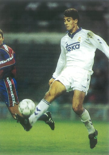 Dani empez車 su carrera futbol赤stica en el Real Madrid "B" en 1992. Dani empez車 su carrera futbol赤stica en el Real Madrid "B" en 1992 hasta que en 1995 fue traspasado con opci車n de recompra al Real Zaragoza.