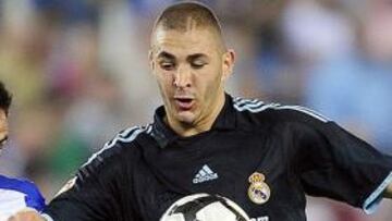 <strong>ILUSIONADO.</strong> Benzema quiere ganar títulos en el Real Madrid.