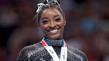 SAN JOSE, CALIFORNIA - AUGUST 27: Simone Biles celebrates after placing first in the floor exercise competition on day four of the 2023 U.S. Gymnastics Championships at SAP Center on August 27, 2023 in San Jose, California.   Ezra Shaw/Getty Images/AFP (Photo by EZRA SHAW / GETTY IMAGES NORTH AMERICA / Getty Images via AFP)