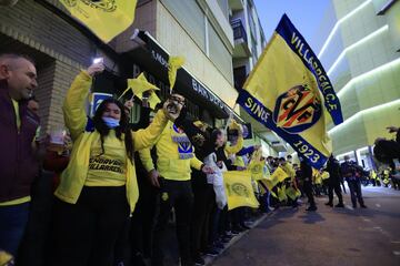 Aficionados del Villarreal.