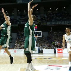 Resumen del Madrid-Panathinaikos, Euroliga 2018: Carroll decide con Llull de vuelta