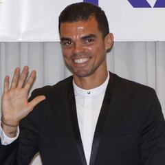 Pepe: "Voy a esperar al Madrid hasta el último minuto"