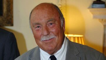 Jimmy Greaves: Former England and Tottenham striker dies aged 81