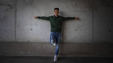 Álex Moreno, posando para As.