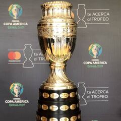 El trofeo de la Copa América está en Colombia