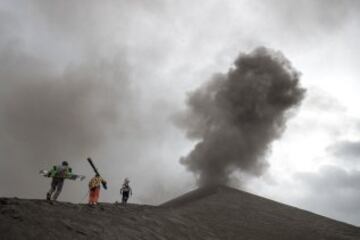 Deslizarse sobre laderas de fuego, una prueba épica