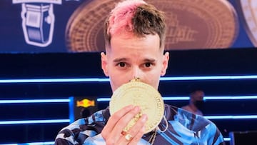 Skone se impone a Blon en la Red Bull Batalla de los Gallos