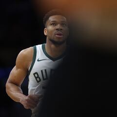 What is Giannis Antetokounmpo’s contract with the Milwaukee Bucks worth?