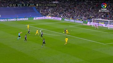 Fue un baile y este gol, la guinda: el 0-3 del Barça paseándose en el Bernabéu