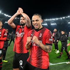 El Milan gana una batalla con mucha polémica