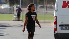 Gattuso deja salir a Koba