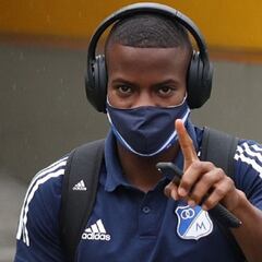 Román regresa a Colombia tras caerse su pase a Boca Juniors