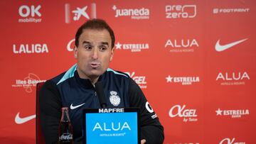 PALMA, 20/12/2024.- El entrenador del RCD Mallorca, Jagoba Arrasate, ofrece una rueda de prensa en la víspera de su partido de LaLiga frente al Getafe CF. EFE/Cati Cladera