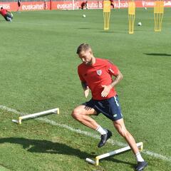 Íñigo se entrena al margen en pleno lío con el Barça