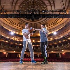 El boxeo toma el teatro