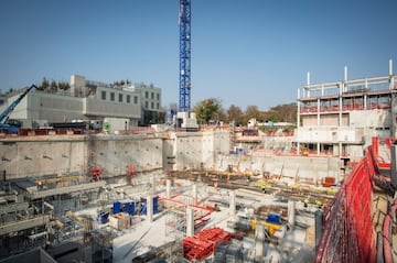 La Philippe Chatrier de Roland Garros está completamente en obras para modernizar la pista central del mejor torneo de tierra batida del año. Se espera que esté listo para la próxima edición en 2019.