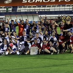 El Sabadell ajusticia al Barça B y firma una remontada de plata