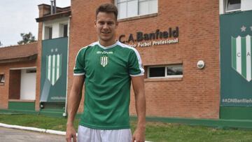 Nery Leyes se unió a Banfield