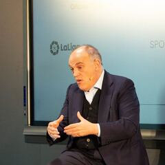 Tebas: "El Nuevo Mestalla es un proyecto muy completo"