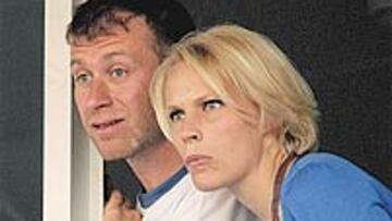 <b>MANIÁTICO</b>. Roman Abramovich hace gala de sus caprichos en Portugal.